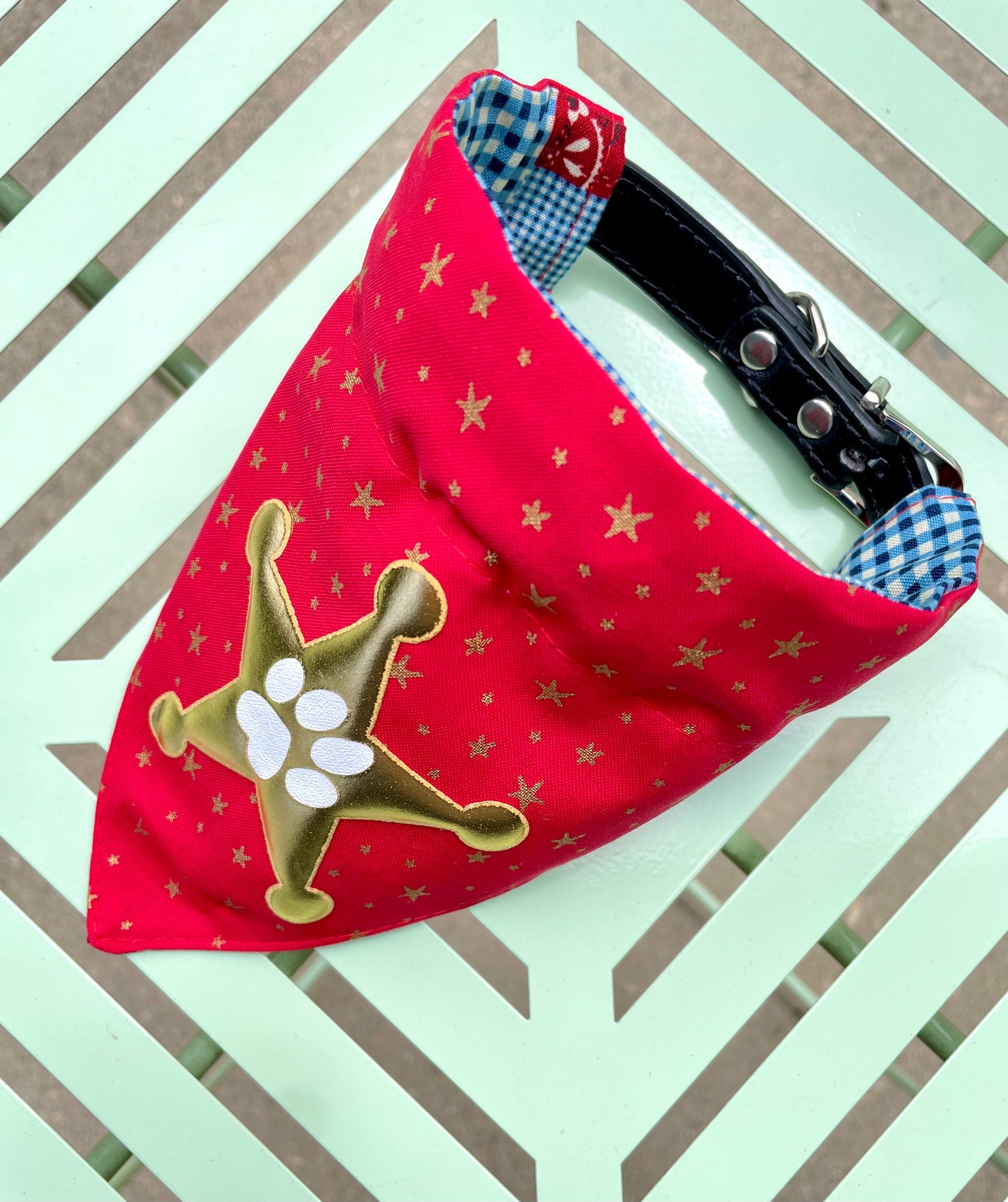 Paw Ranger Reversible Dog Bandana 🐾🤠